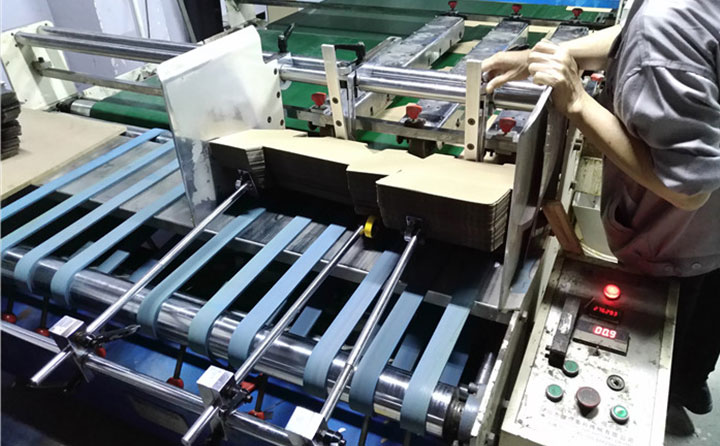 彩盒糊盒 彩盒糊盒